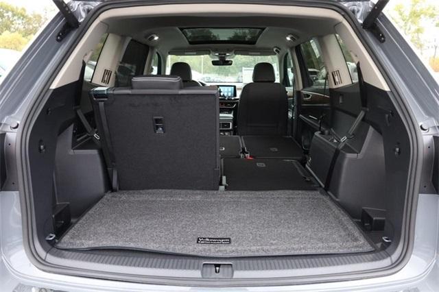 new 2026 Volkswagen Atlas car, priced at $46,947