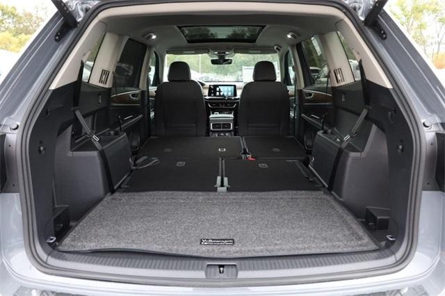 new 2026 Volkswagen Atlas car, priced at $46,947