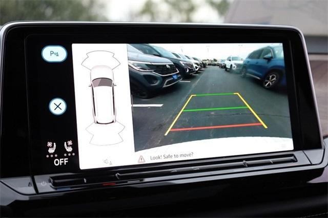 new 2026 Volkswagen Atlas car, priced at $46,947