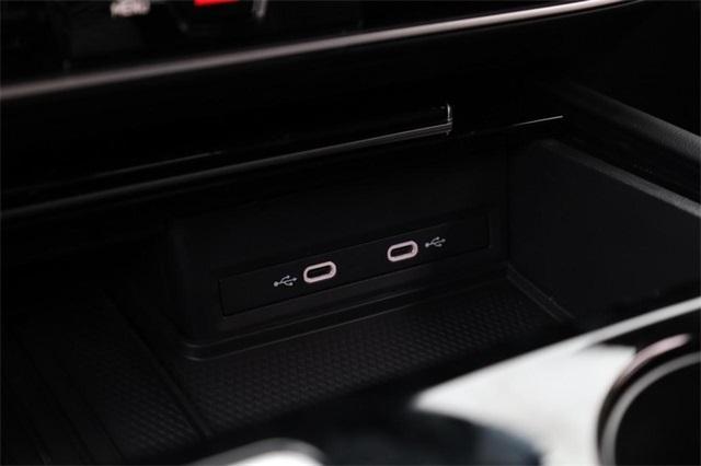 new 2026 Volkswagen Atlas car, priced at $46,218