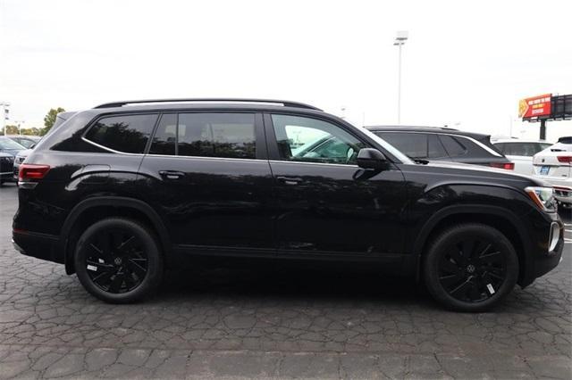 new 2026 Volkswagen Atlas car, priced at $46,218