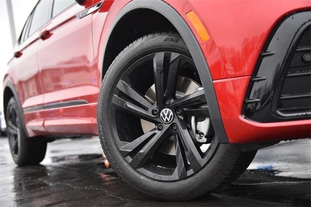 new 2024 Volkswagen Tiguan car, priced at $35,237