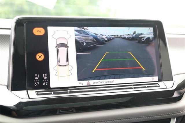 new 2025 Volkswagen Atlas car, priced at $44,514