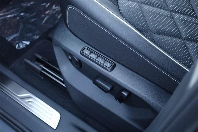 new 2026 Volkswagen Atlas car, priced at $55,646