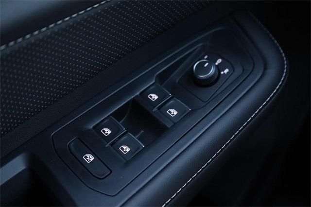 new 2026 Volkswagen Atlas Cross Sport car, priced at $40,853