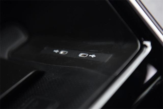 new 2025 Volkswagen ID.4 car, priced at $40,804