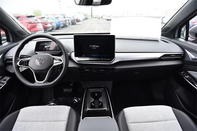 new 2025 Volkswagen ID.4 car, priced at $40,804