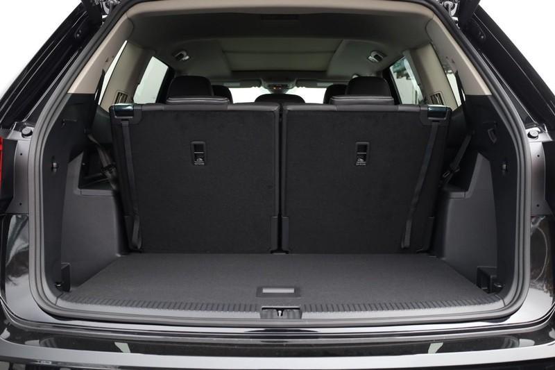 new 2025 Volkswagen Atlas car, priced at $44,573