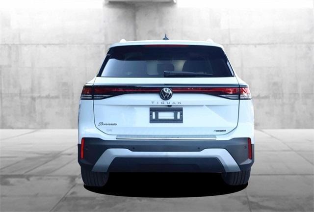 new 2025 Volkswagen Tiguan car, priced at $35,481