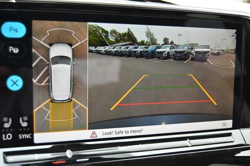 new 2025 Volkswagen Atlas car, priced at $53,509