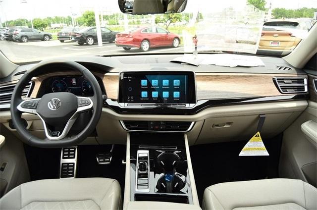 new 2025 Volkswagen Atlas car, priced at $53,509