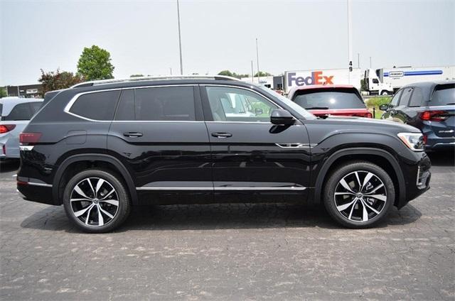 new 2025 Volkswagen Atlas car, priced at $53,509