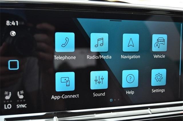 new 2025 Volkswagen Atlas car, priced at $53,509