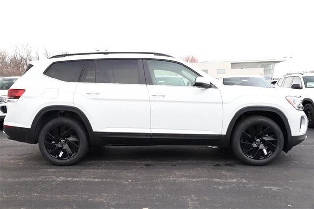 new 2025 Volkswagen Atlas car, priced at $43,443