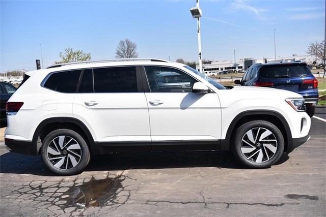 new 2025 Volkswagen Atlas car, priced at $47,607