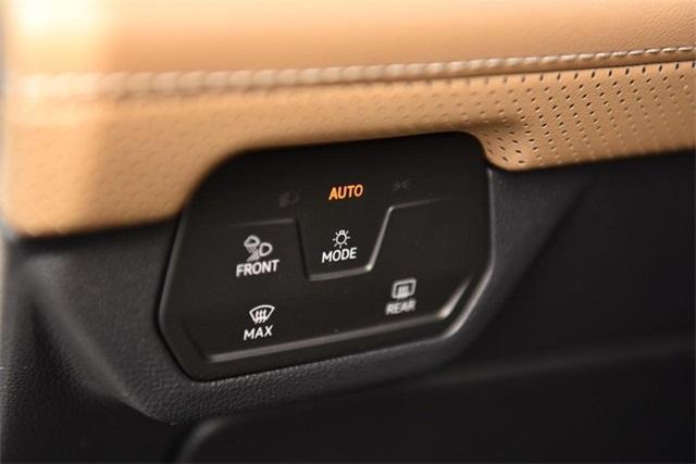 new 2025 Volkswagen Atlas Cross Sport car, priced at $38,134