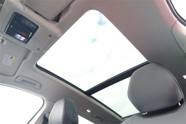 new 2025 Volkswagen Tiguan car, priced at $35,396