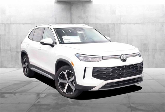 new 2025 Volkswagen Tiguan car, priced at $35,396