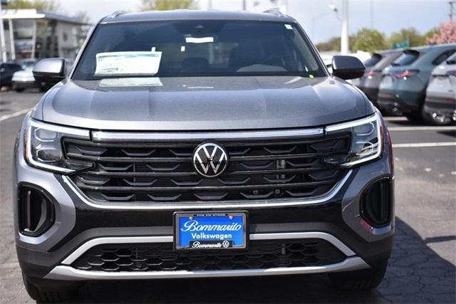 new 2025 Volkswagen Atlas Cross Sport car, priced at $38,134