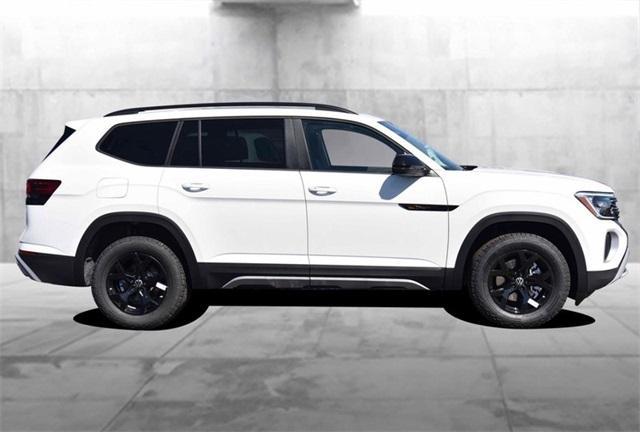 new 2025 Volkswagen Atlas car, priced at $45,404