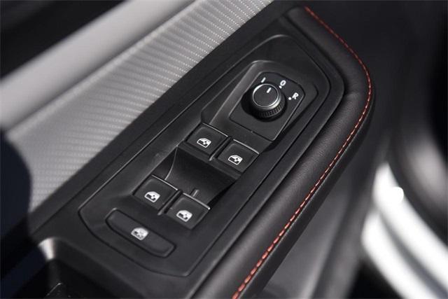 new 2025 Volkswagen Atlas car, priced at $45,404