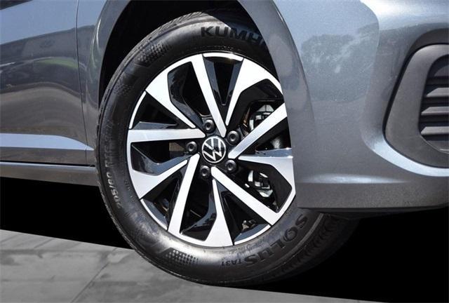 used 2024 Volkswagen Jetta car, priced at $18,995
