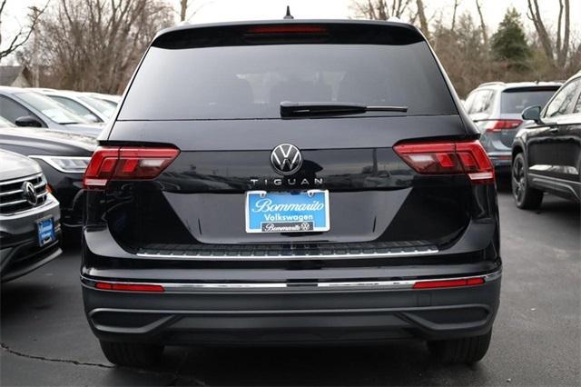 new 2024 Volkswagen Tiguan car, priced at $28,889