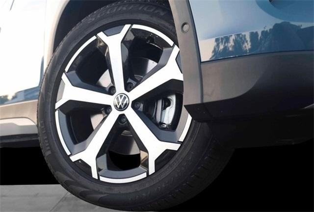 new 2025 Volkswagen Tiguan car, priced at $34,346