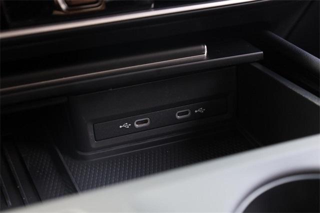 new 2026 Volkswagen Atlas car, priced at $41,245