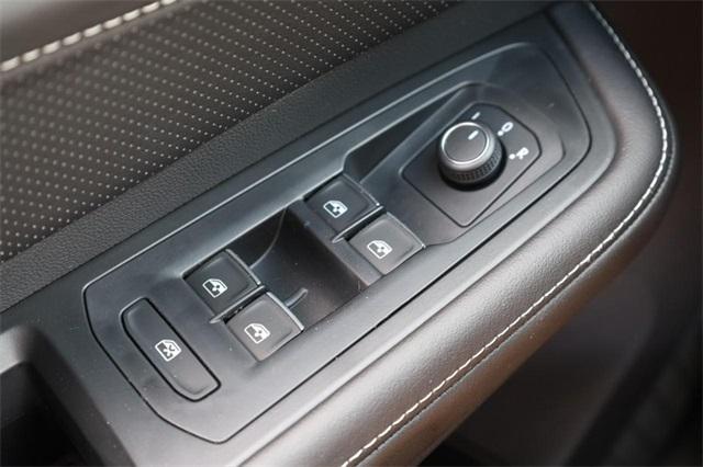 new 2026 Volkswagen Atlas car, priced at $41,245