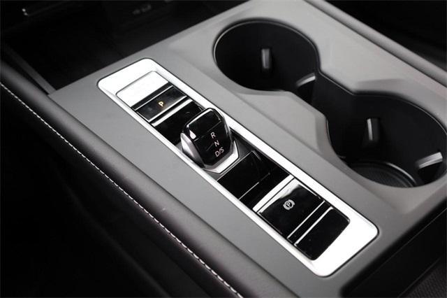 new 2026 Volkswagen Atlas car, priced at $41,682