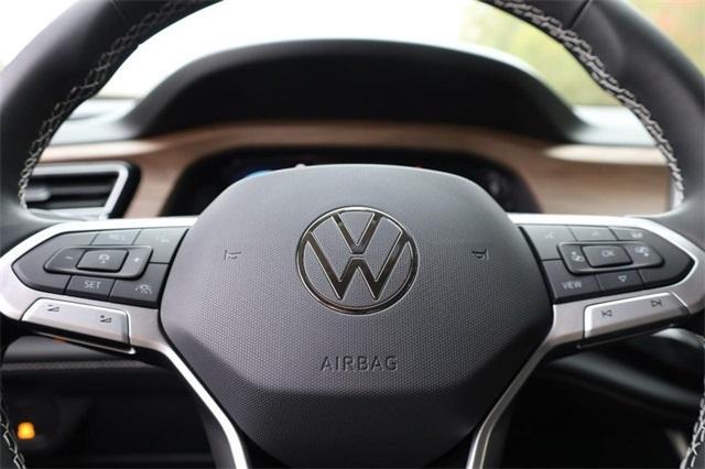 new 2026 Volkswagen Atlas car, priced at $41,682