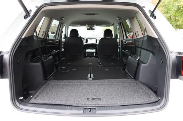 new 2026 Volkswagen Atlas car, priced at $41,682