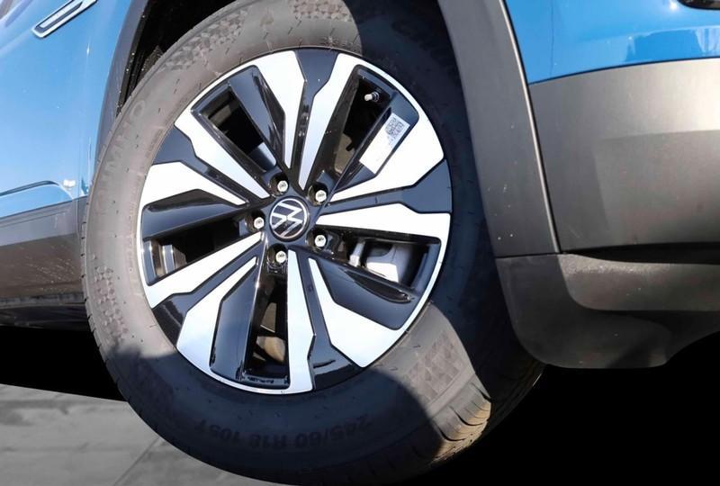 new 2025 Volkswagen Atlas Cross Sport car, priced at $36,298