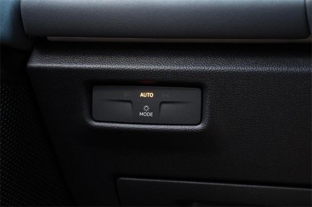 new 2025 Volkswagen Tiguan car, priced at $35,270