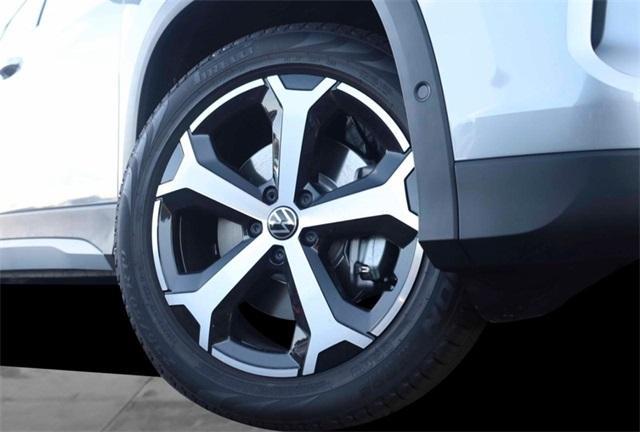 new 2025 Volkswagen Tiguan car, priced at $35,270