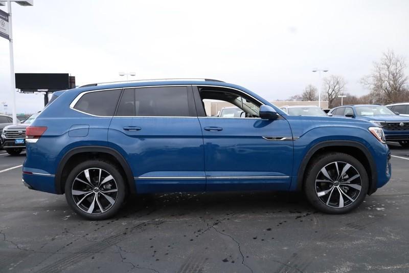 new 2025 Volkswagen Atlas car, priced at $51,459