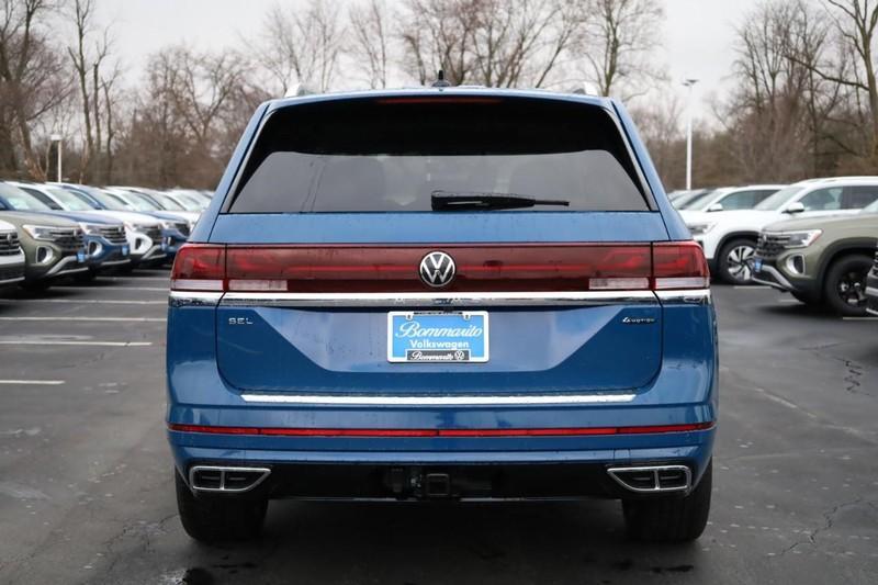 new 2025 Volkswagen Atlas car, priced at $51,459