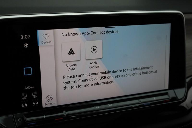 new 2025 Volkswagen Atlas car, priced at $51,459