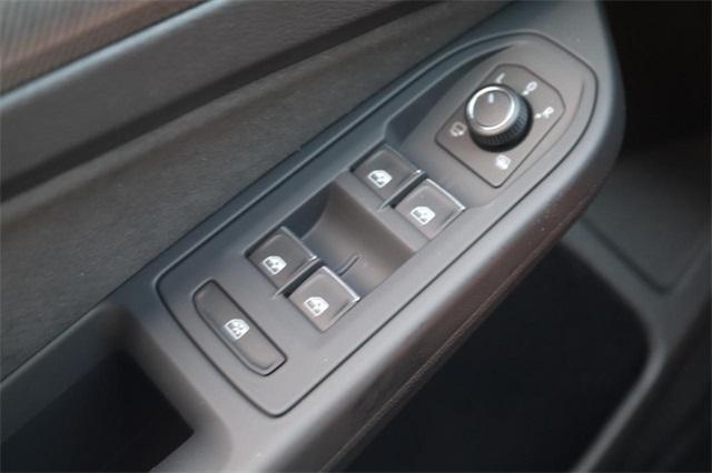 new 2025 Volkswagen Golf GTI car, priced at $33,371