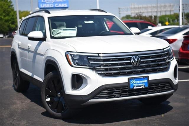 new 2024 Volkswagen Atlas car, priced at $38,500