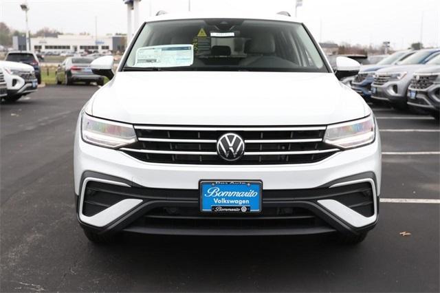 new 2024 Volkswagen Tiguan car, priced at $26,525