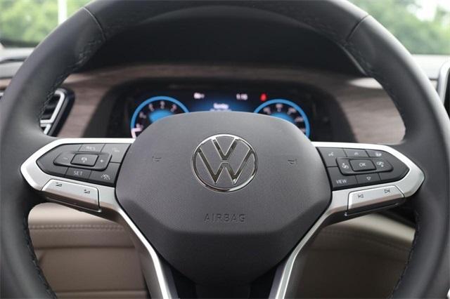 new 2025 Volkswagen Atlas car, priced at $46,995