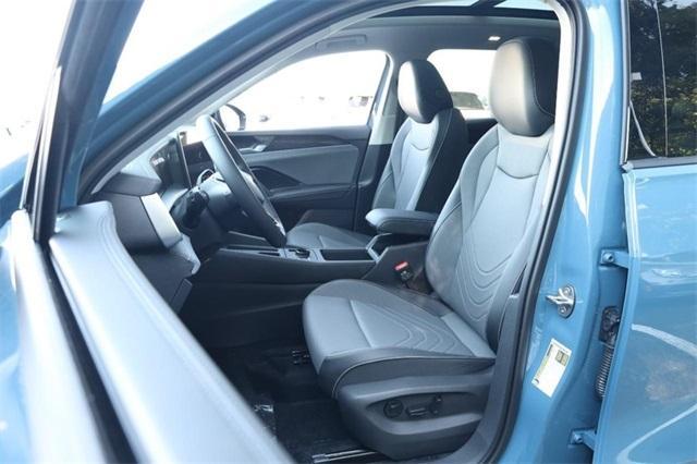 new 2025 Volkswagen Tiguan car, priced at $35,707