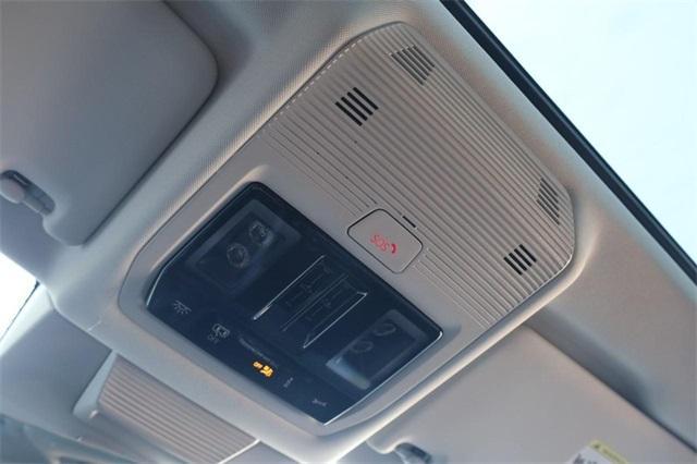 new 2025 Volkswagen Tiguan car, priced at $35,707