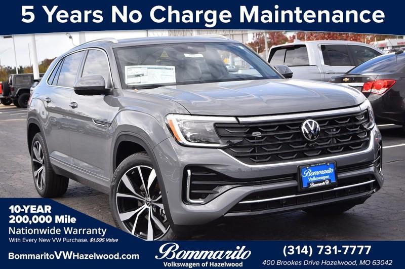 new 2026 Volkswagen Atlas Cross Sport car, priced at $53,587