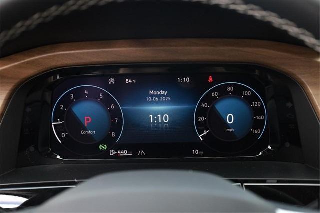 new 2026 Volkswagen Atlas car, priced at $41,384