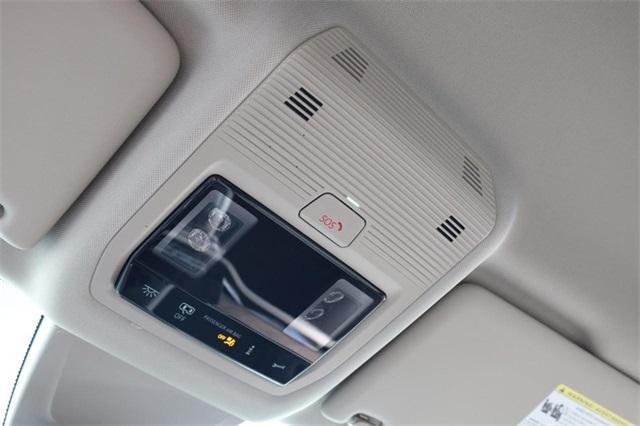 new 2026 Volkswagen Atlas car, priced at $41,384