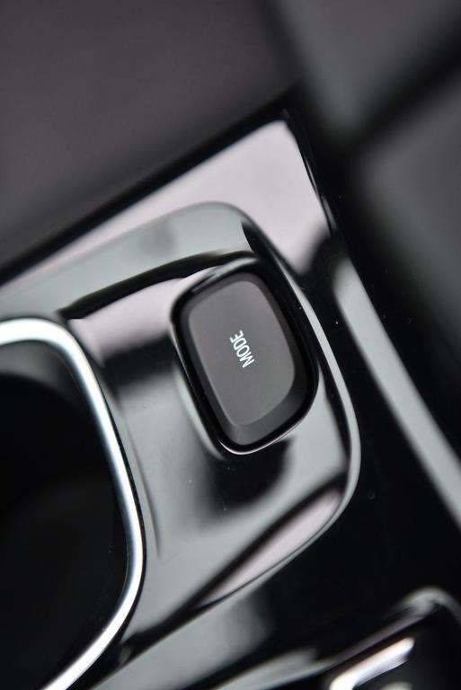 used 2023 Buick Envision car, priced at $30,655