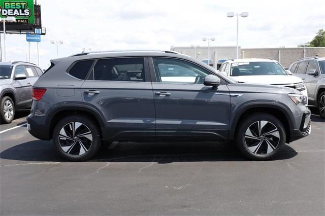 new 2024 Volkswagen Taos car, priced at $27,555